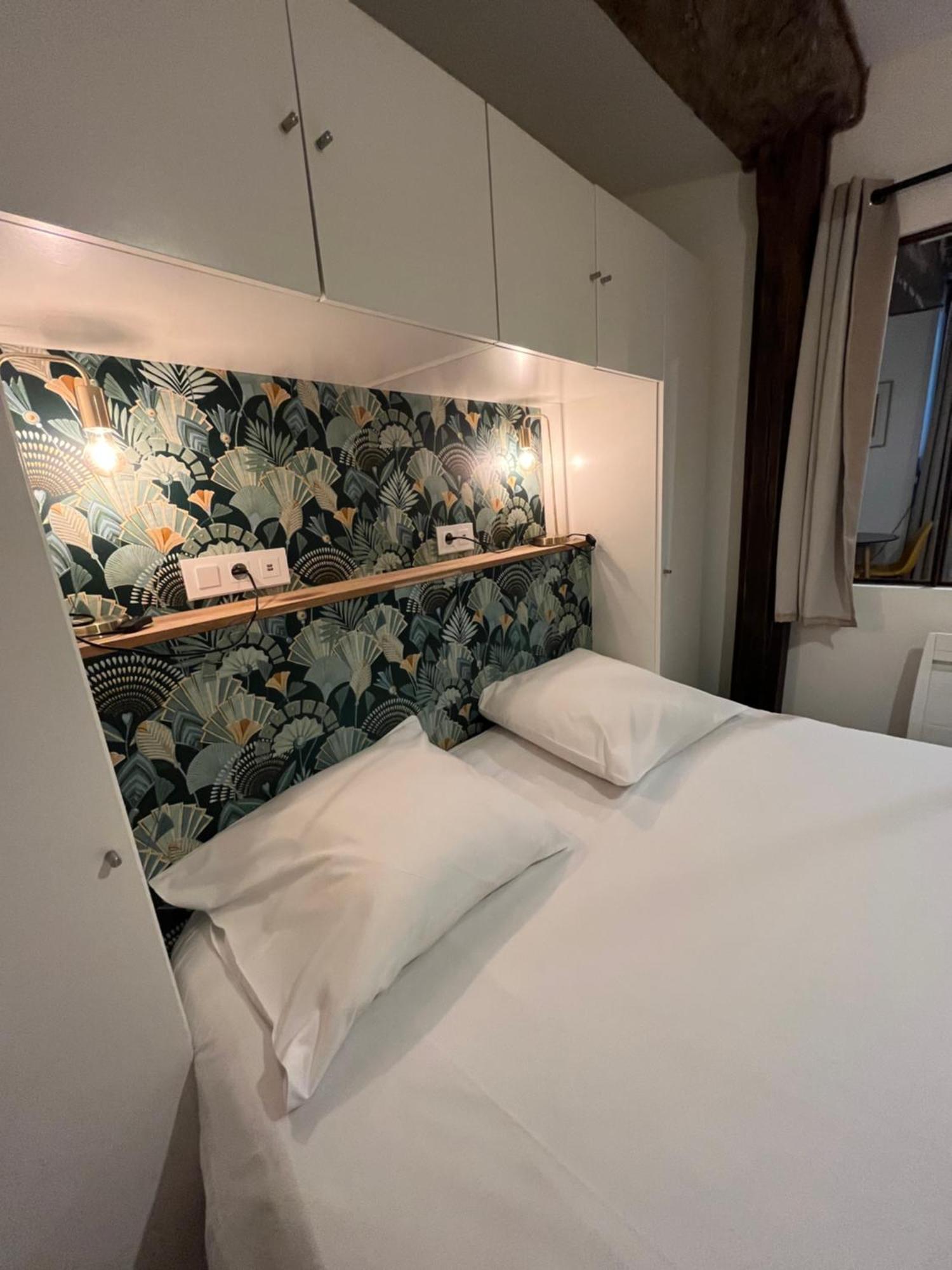 La Cour Chartraine - Cosy Appartement Avec Cour Exterieur A 블루아 외부 사진