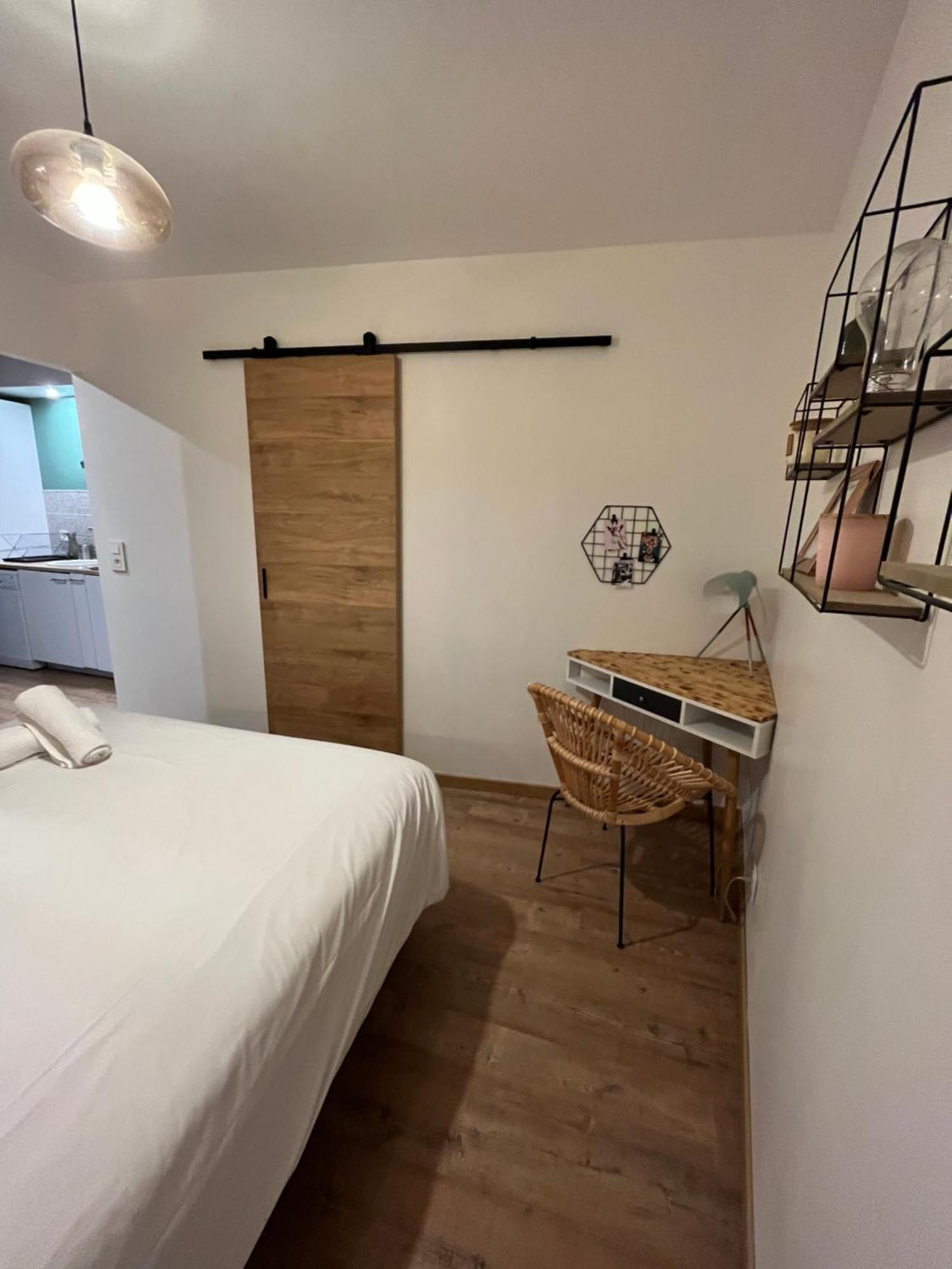 La Cour Chartraine - Cosy Appartement Avec Cour Exterieur A 블루아 외부 사진