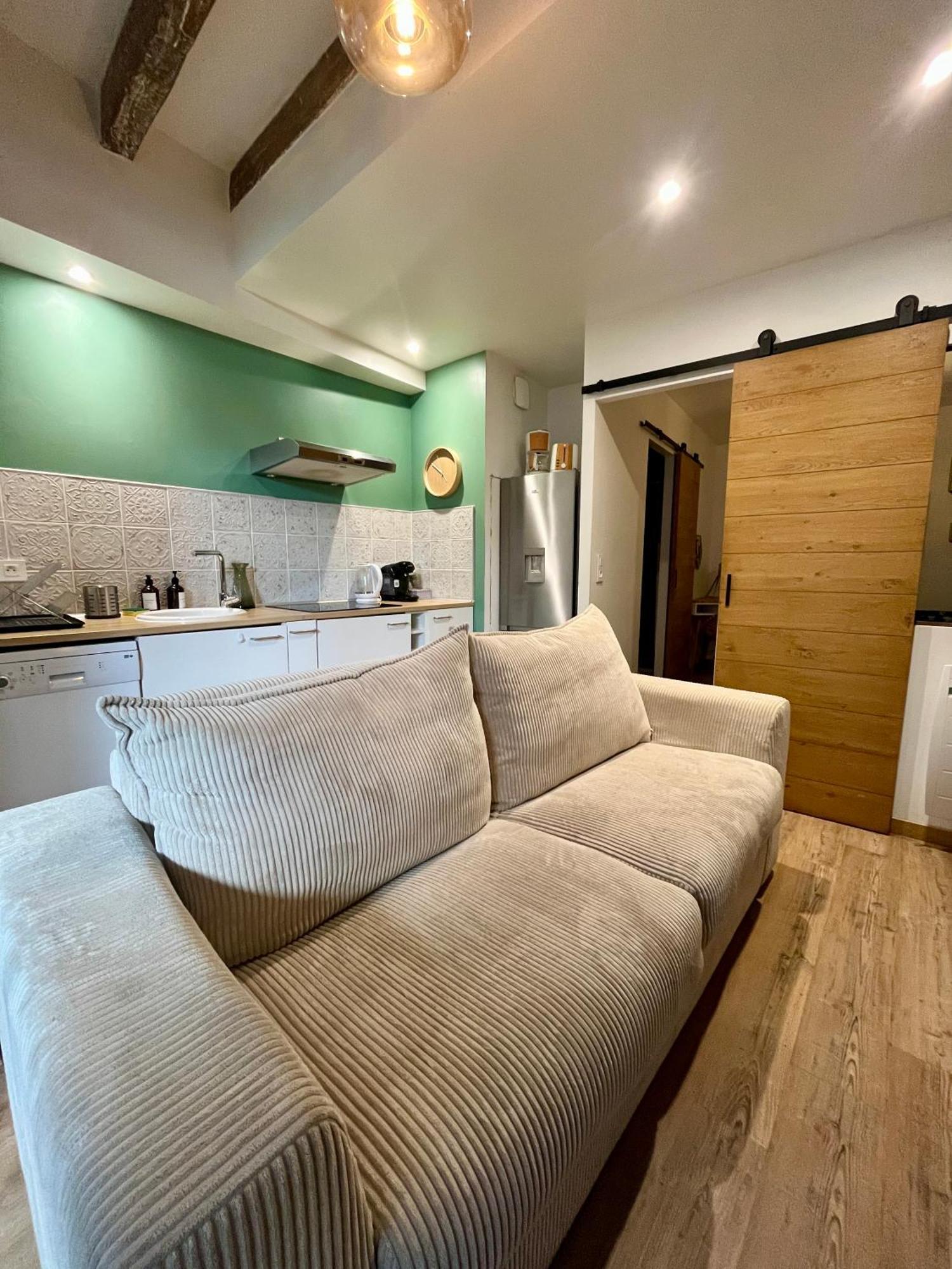 La Cour Chartraine - Cosy Appartement Avec Cour Exterieur A 블루아 외부 사진